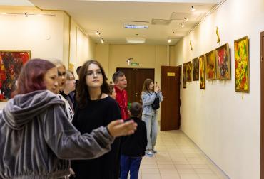  my exhibition “Bright Colors”